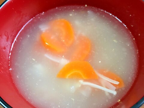 人参玉ねぎえのきの簡単中華スープ